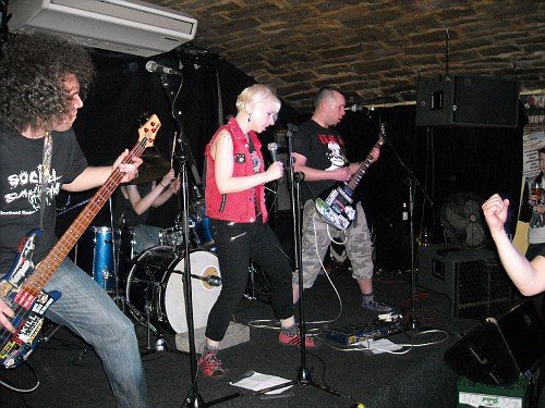 Swingin' Utters / UK Subs - Split Vision Volume One Swingin' Utters / UK Subs - Split Vision Volume One